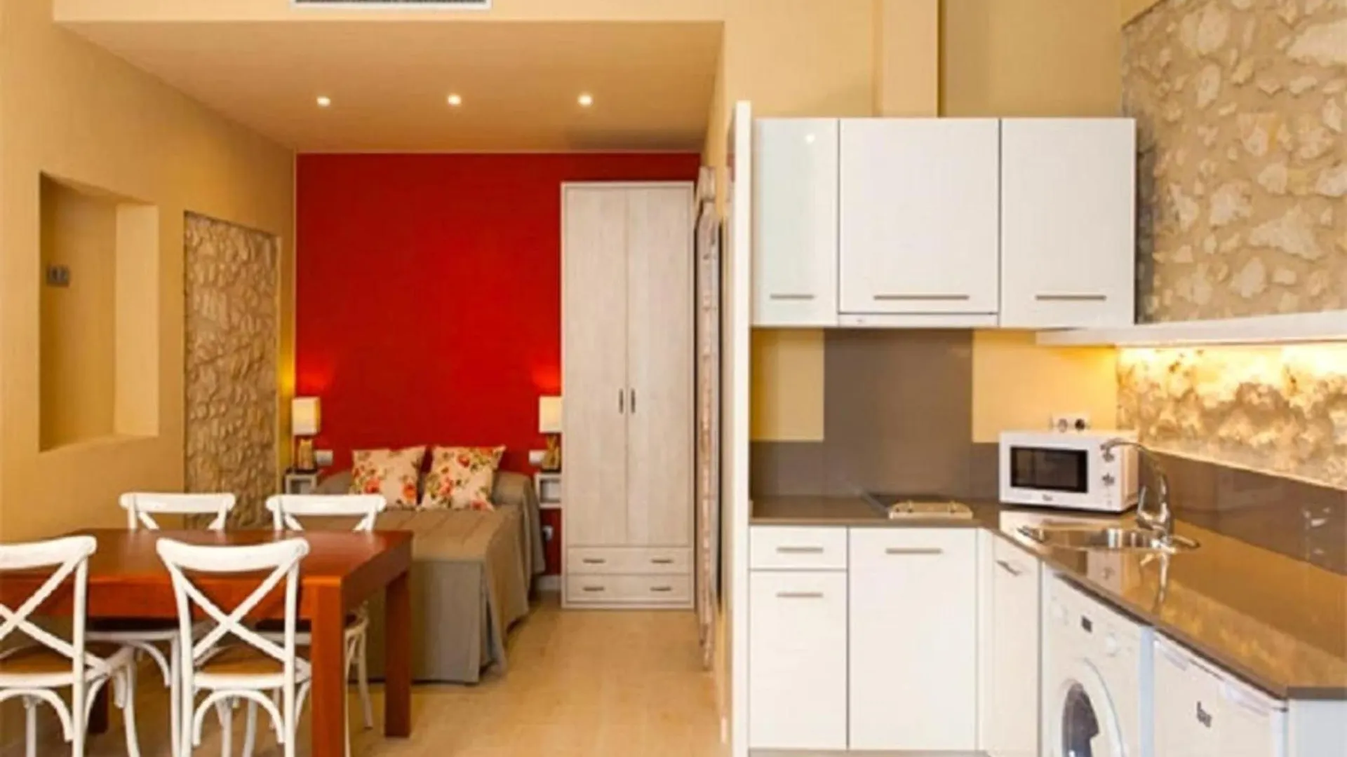Petit Pals - Pals Apartment 0*,